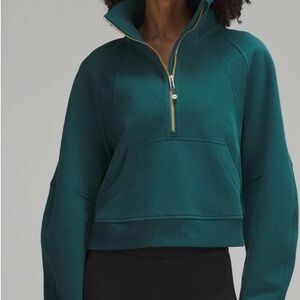 lululemon Scuba Oversized Funnel
Neck Half Zip